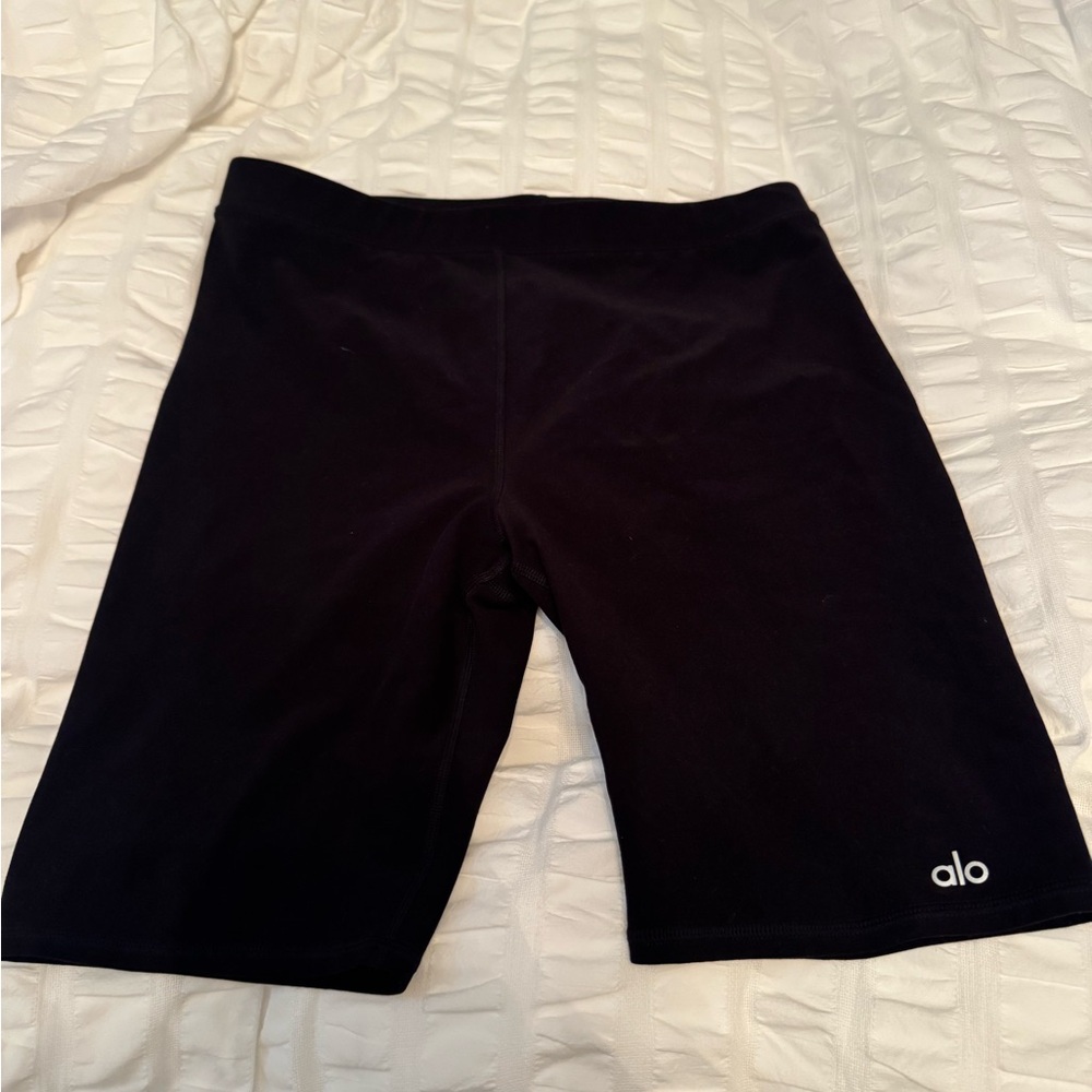 ALO Yoga Black Women's Shorts